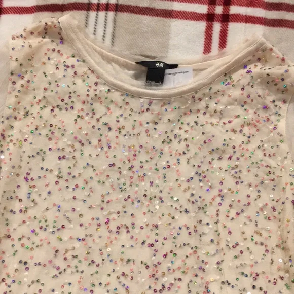 Gorgeous Rainbow Sequin Top Holiday Dazzler H&M Size XS NWT raw edge sleeves - Picture 11 of 16